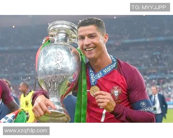 英格兰长脸足球明星的传奇故事与辉煌成就揭秘